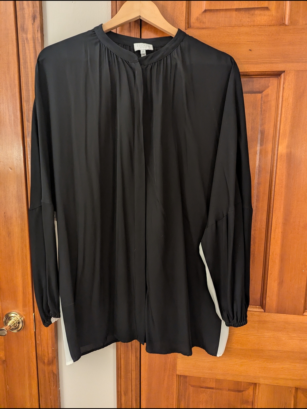 EUC Escada Black And White Silk Blend Button-Down Blouse Size 38